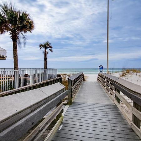 Destin Townhome With Balcony - Walk To The Beach! Exterior photo